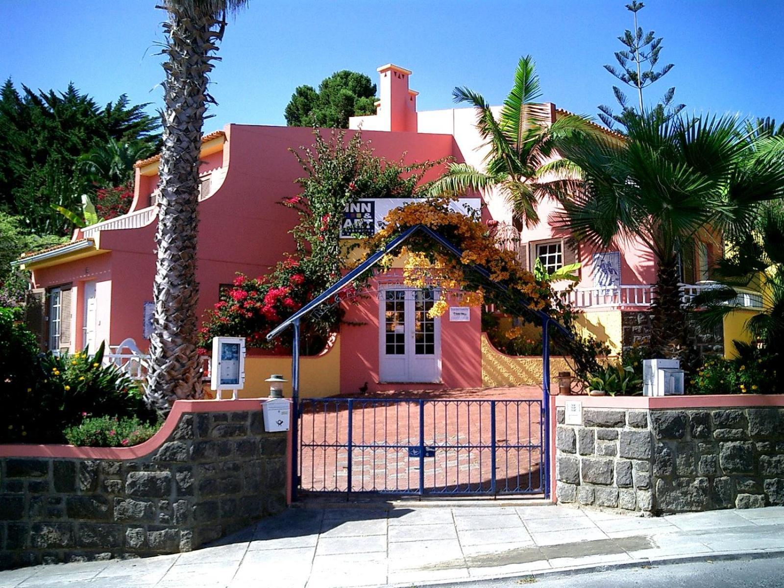 Inn & Art Madeira カニコ エクステリア 写真