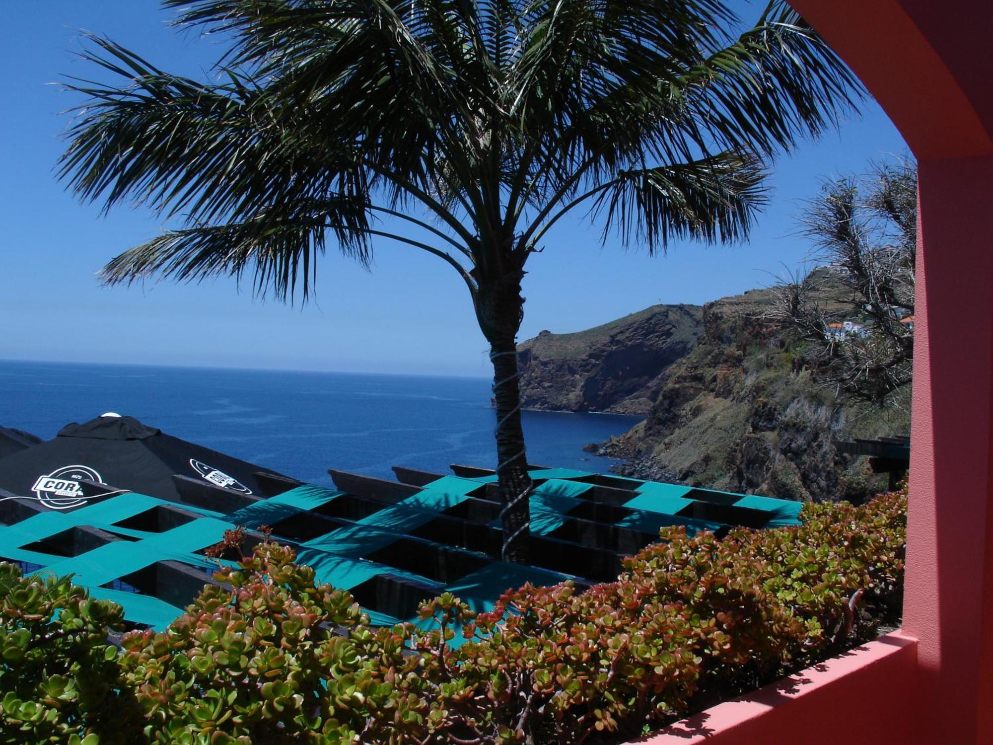 Inn & Art Madeira カニコ エクステリア 写真