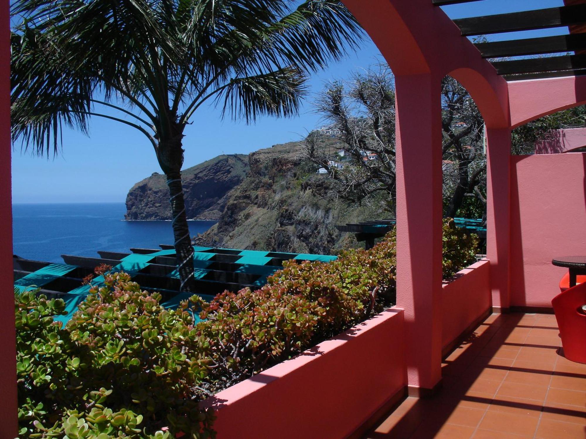 Inn & Art Madeira カニコ エクステリア 写真