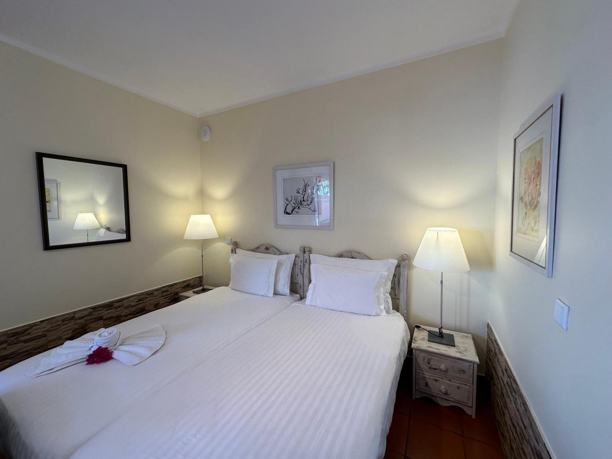 Inn & Art Madeira カニコ エクステリア 写真